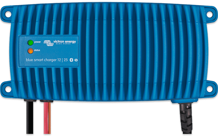Victron battery charger Blue Smart IP67 12V 25A