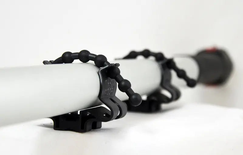 Hook & Moor stiprinājuma skavas, iepakojumā 2 gab.