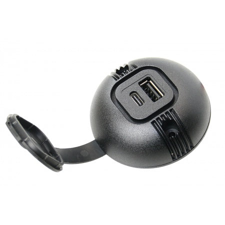 Surface mount USB A - USB C, round