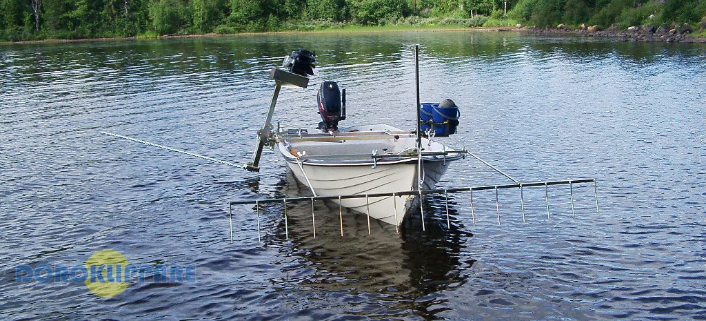 Niedru grābeklis sānos montējamiem DoroCutters